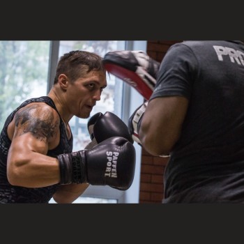 Sparring boxerské rukavice PRO Lace - čierno/biele
