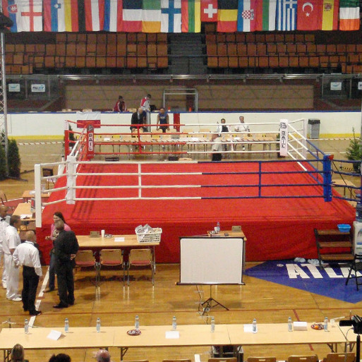 Box verseny ring 7.5 x 7.5 m.